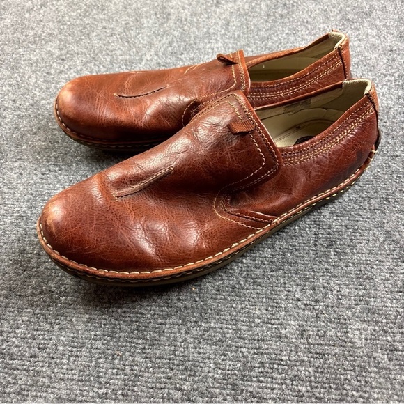 DR. MARTENS Men’s Kansas Red Brown Leather Slip On Loafers size: 12 - Picture 1 of 13